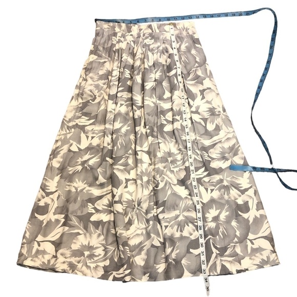 VINTAGE THE VILLAGER Maxi Skirt Women's Size 10 Beige Gray Floral Print - Picture 6 of 7